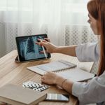 Alternatives to Big Brand Tablets — image on tablet